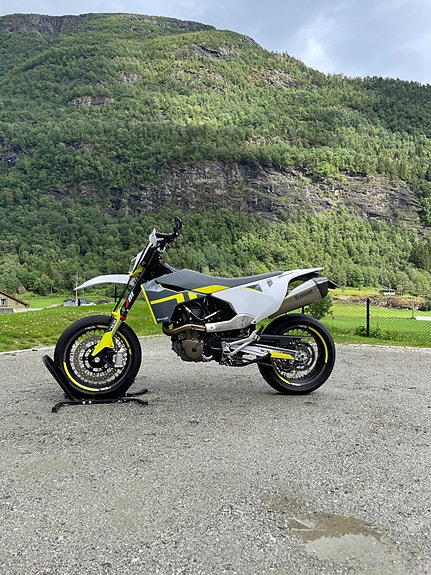 Husqvarna 701 3 of 5