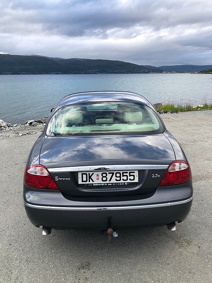 Jaguar S-TYPE 10 of 21