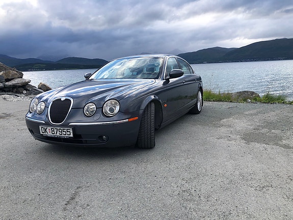 Jaguar S-TYPE 4 of 21