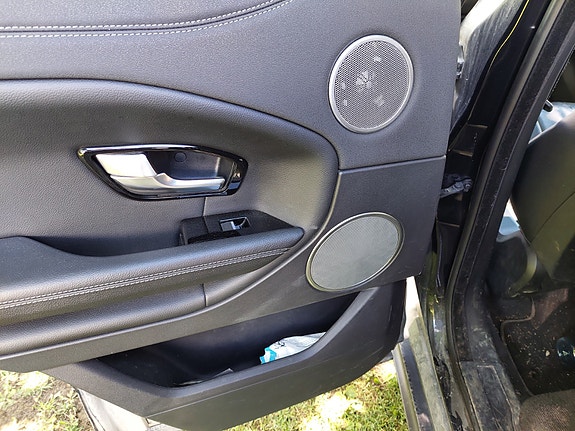 Land Rover Range Rover Evoque 10 of 22