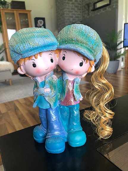 Product image 1 of 2