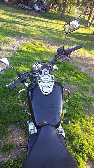 Honda Shadow VT125 4 of 5