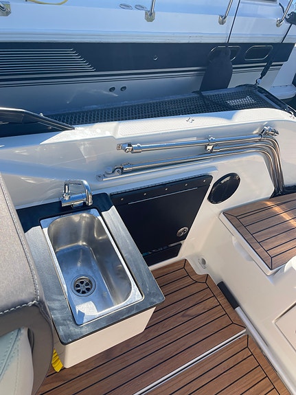 Uttern D65 Premium, Zip Wake Mercury 225 4 of 5