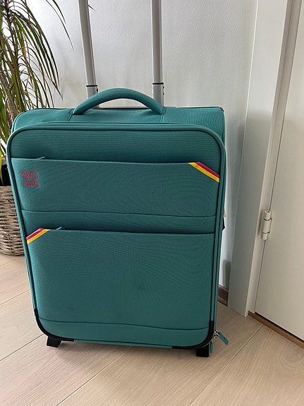 Product image 1 of 4