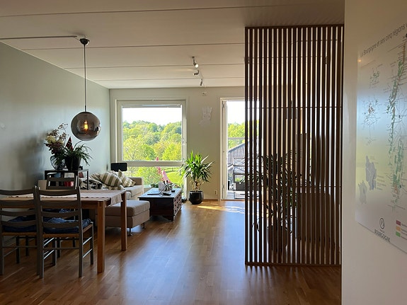 stue (spisebordet er erstattet)