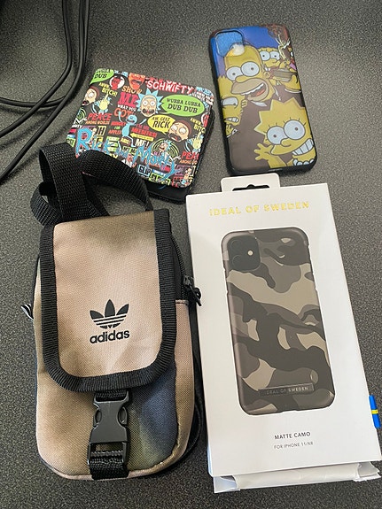 Product image 1 of 2