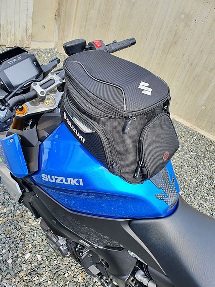 Suzuki GSX-S 1000 15 of 17