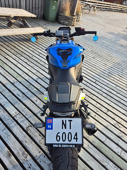 Suzuki GSX-S 1000 6 of 17