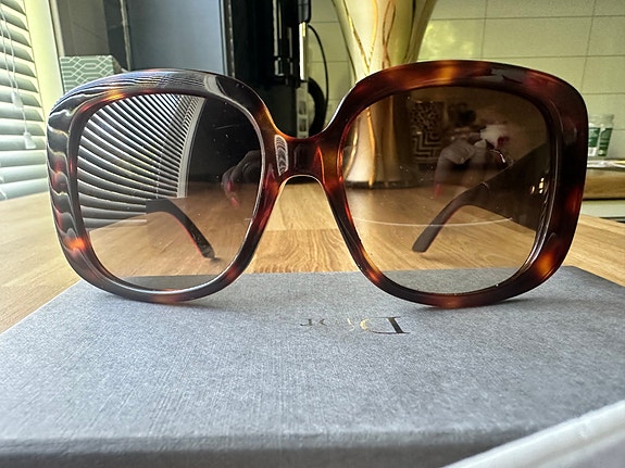 Product image 1 of 7