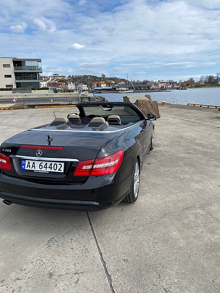 Mercedes-Benz E-Klasse 15 of 27