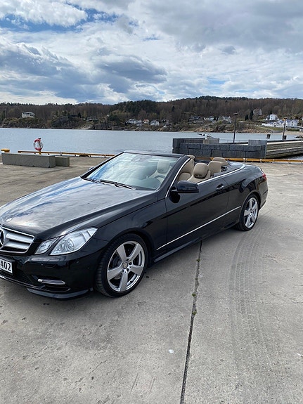 Mercedes-Benz E-Klasse 18 of 27