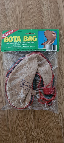Product image 1 of 3