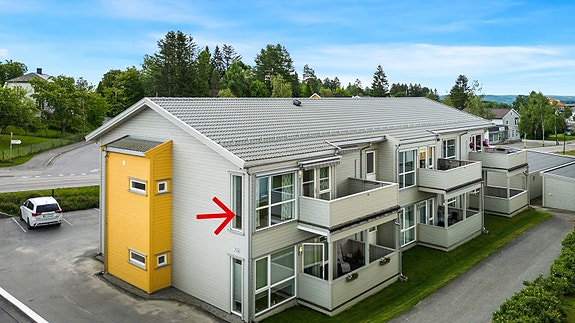 Velkommen til praktisk og fin leilighet i Storveien 35 a - presentert av Aktiv Eiendom v/Marit Hammer