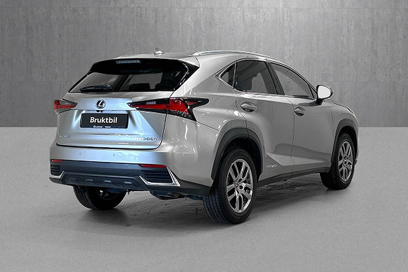 Lexus NX 300h