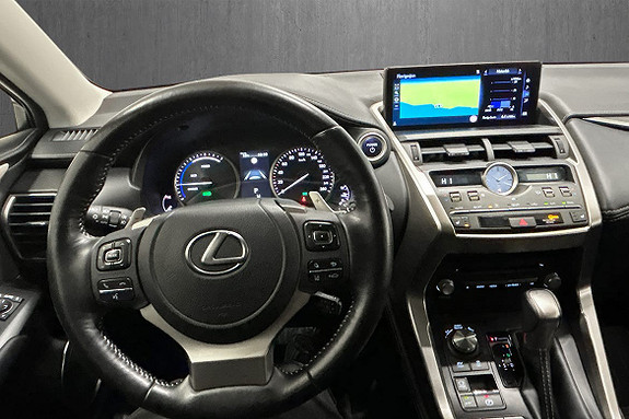 Lexus NX 300h