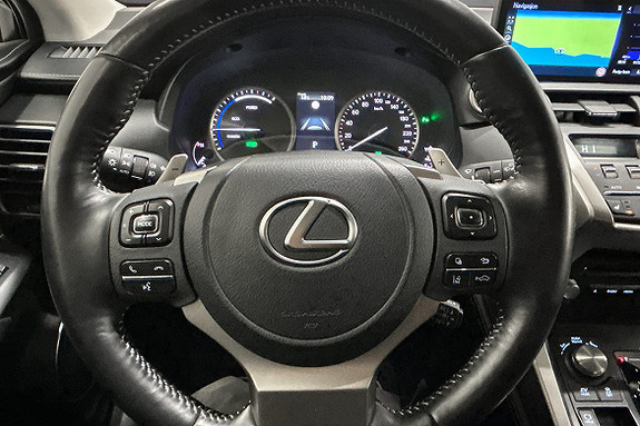 Lexus NX 300h