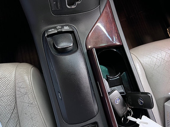 Lexus RX450h 30 of 30