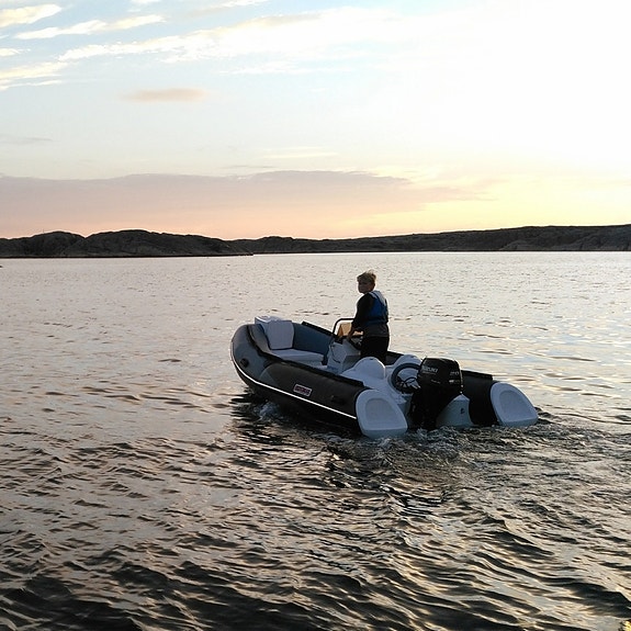 SOMMERTILBUD  SUZUMAR MX450 LUX RIB  Suzuki 25ATL  Alt Ekstra utstyr ink i pris 4 of 5