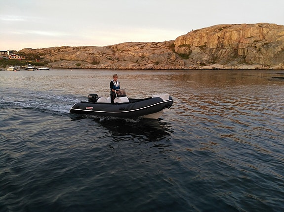 SOMMERTILBUD  SUZUMAR MX450 LUX RIB  Suzuki 25ATL  Alt Ekstra utstyr ink i pris 2 of 5