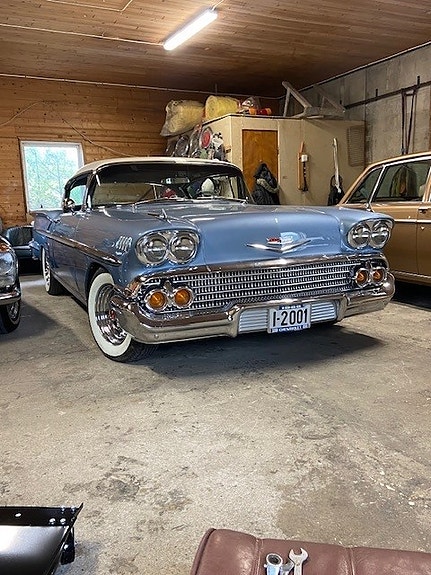 Chevrolet Impala 5 of 5