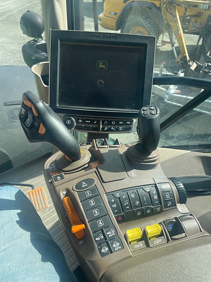 John Deere 6250R 6 of 18