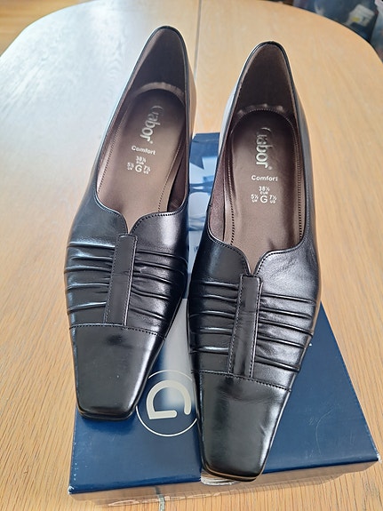 Product image 1 of 10