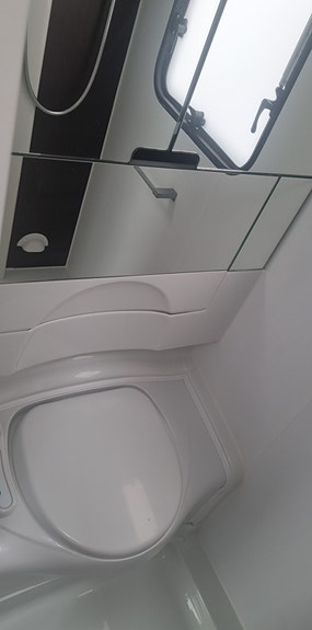 Adria Adria Altea 542  PK 16 of 18