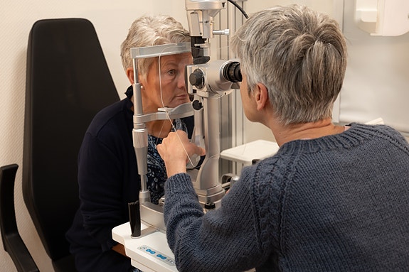Synssjekk hos Optiker