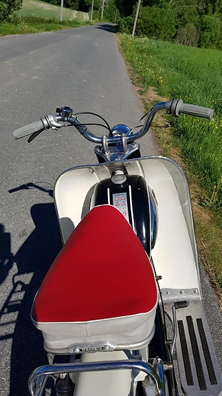 Tempo Corvette 290 De Luxe 10 of 17