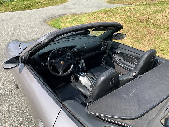 Porsche 911 7 of 16