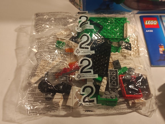 Product image 3 of 4
