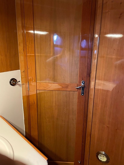 Hansvik 900/950 Sportcruiser Flybridge 6 of 30
