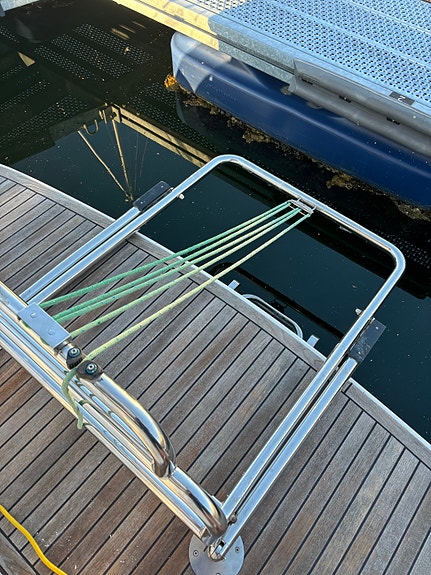 Hansvik 900/950 Sportcruiser Flybridge 27 of 30