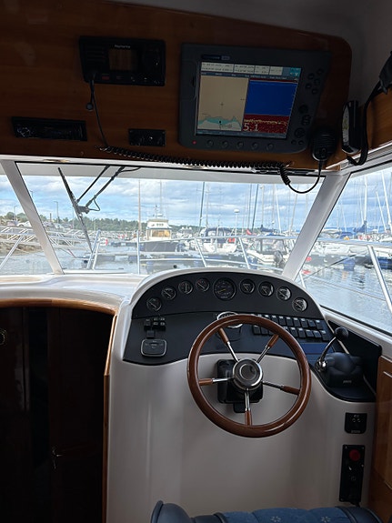 Hansvik 900/950 Sportcruiser Flybridge 23 of 30