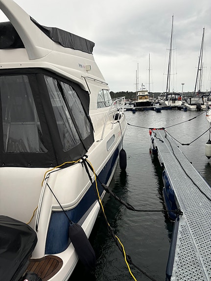Hansvik 900/950 Sportcruiser Flybridge 2 of 30