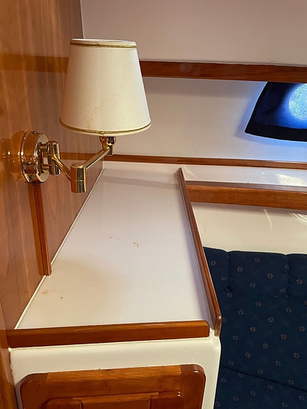 Hansvik 900/950 Sportcruiser Flybridge 17 of 30