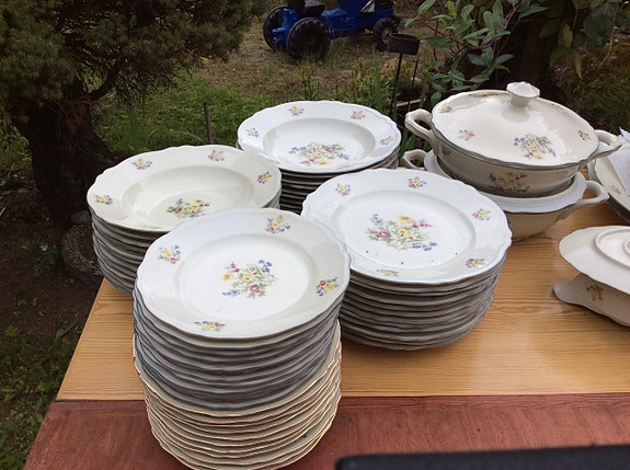 Product image 1 of 4