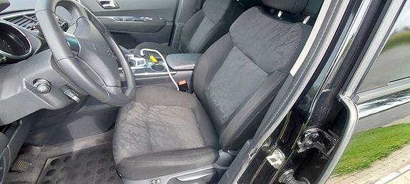Peugeot 3008 9 of 16