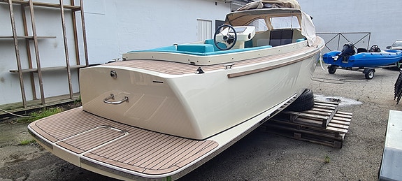 Nydelig Elektrisk båt, JR Yachts Classic 7 27 of 30