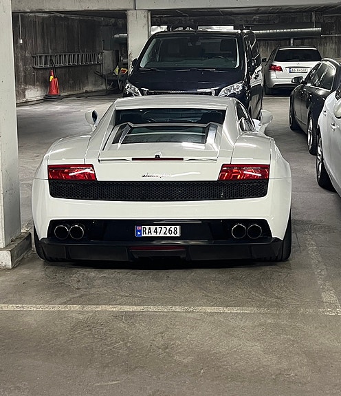 Lamborghini Gallardo 17 of 25