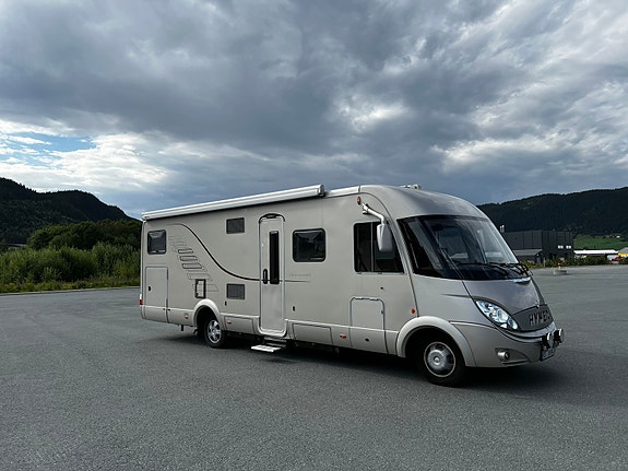 Hymer Hymer S 830 1 of 5