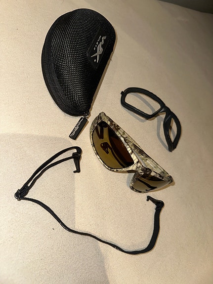 Product image 1 of 6