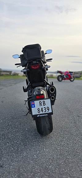 Honda CB1000R Black Edition 10 of 21