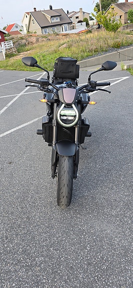 Honda CB1000R Black Edition 8 of 21
