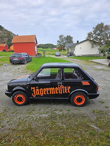 Fiat 4 of 5