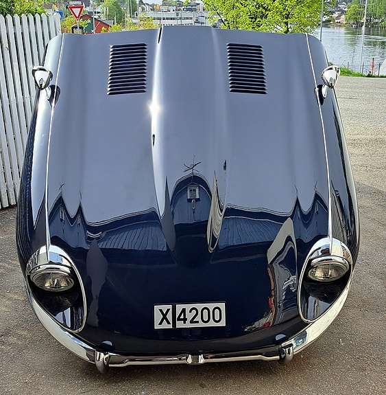 Jaguar E-TYPE 2 of 5