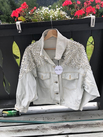 Product image 8 of 9