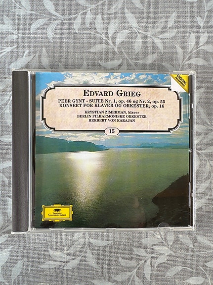 Product image 4 of 8