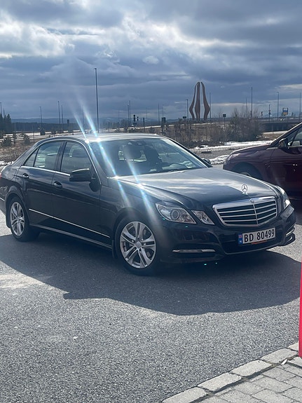 Mercedes-Benz E-Klasse 19 of 30