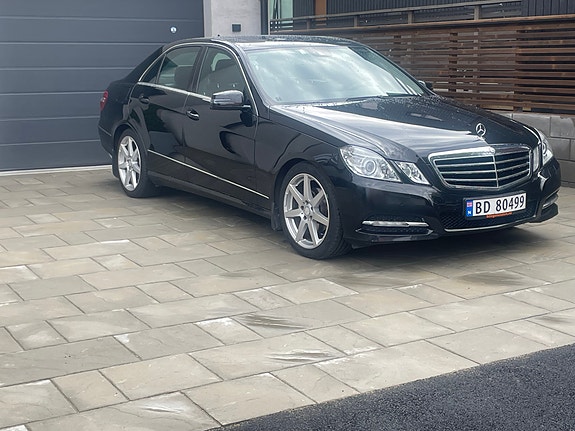Mercedes-Benz E-Klasse 17 of 30